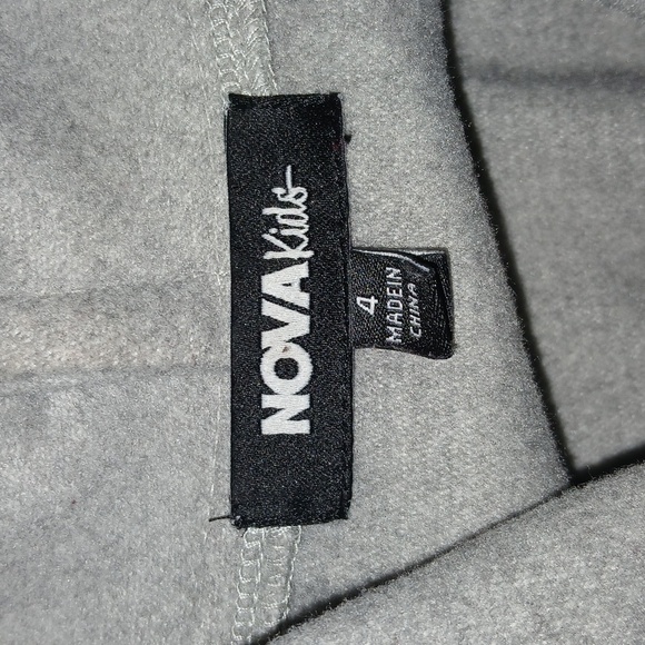 NOVAKids wrap 100% polyester sweater with belt size 4 - Picture 4 of 5